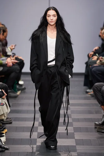 Look 22